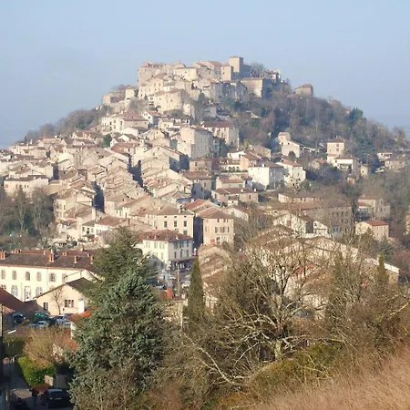 Hébergement de vacances Fantastic 4 Bedroom Barn Conversion Near Cordes Sur Ciel *