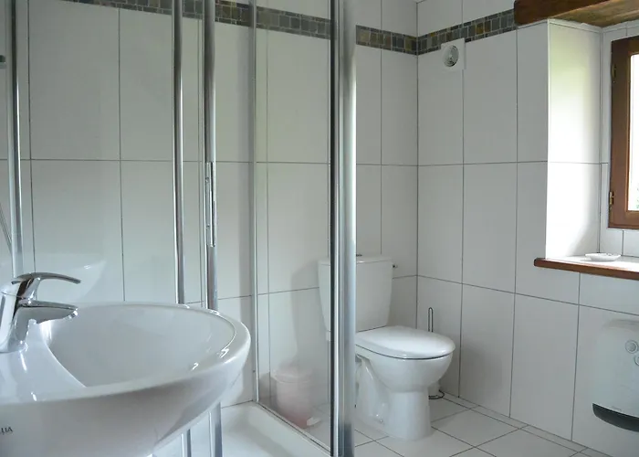 Holiday home Fantastic 4 Bedroom Barn Conversion Near Cordes Sur Ciel